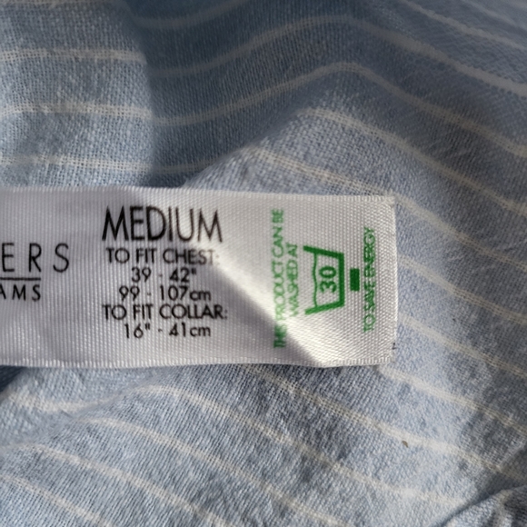 Jeff Banks / Long sleeve light blue button down shirt. M - Picture 10 of 11